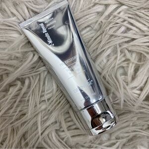 NWT Defenage Pro Exclusive 2-Minute Reveal Resurfacing Masque